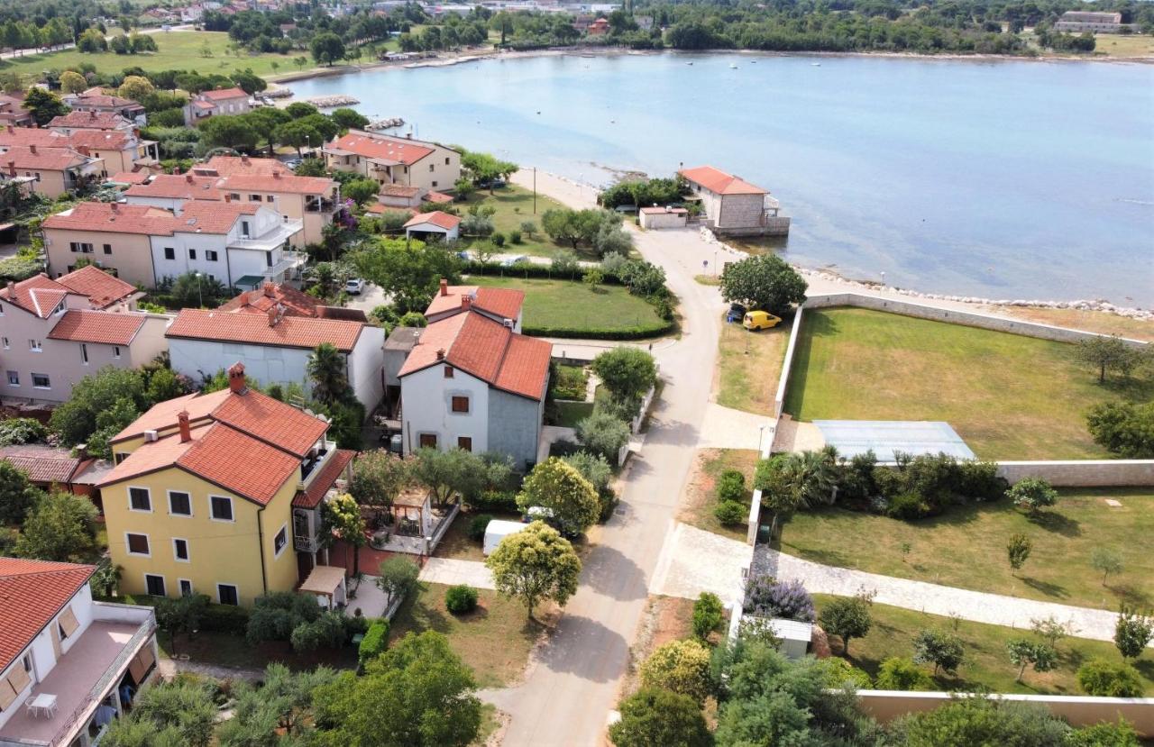 Lina Apartments Умаг Екстериор снимка